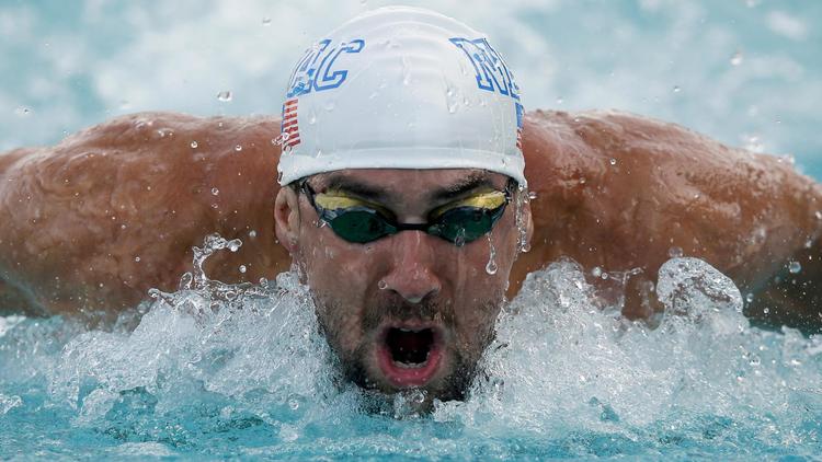Michael Phelps au 100 mètres papillon lors du grand prix de Santa Clara, en Californie, samedi 20 juin 2014 [Ezra Shaw / Getty/AFP]