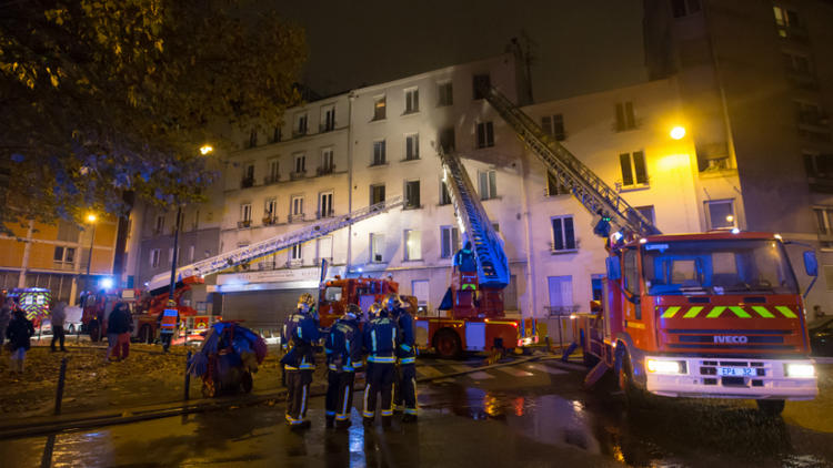 L'incendie a fait un mort et six blessé à Paris.