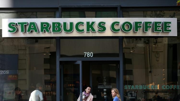 L'enseigne d'un café Starbucks  le 22 janvier 2015 à San Francisco [JUSTIN SULLIVAN / GETTY IMAGES NORTH AMERICA/AFP]