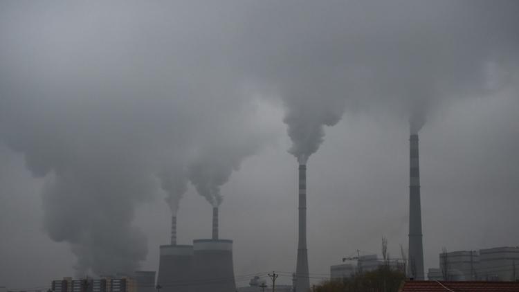 Une centrale électrique au charbon à Datong, en Chine, le 19 novembre 2015 [GREG BAKER / AFP/Archives]