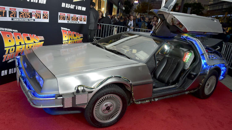 La voiture DeLorean de la trilogie Retour vers le futur pouvait, elle, vraiment voyager dans le temps. 