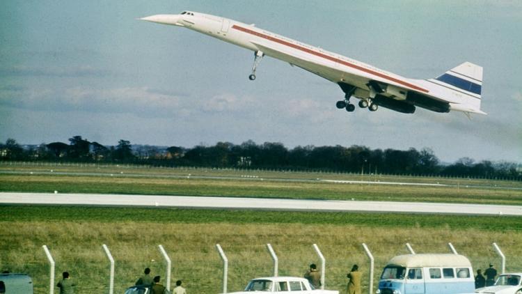 Le Concorde s'envole depuis la piste de l'aéroport de Toulouse-Blagnac le 2 mars 1969 [-, - / UPI/AFP/Archives]