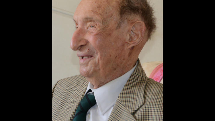 Le doyen des Compagnons de la Libération, Guy Charmot, est décédé lundi à l'âge de 104 ans, a annoncé l'Elysée.