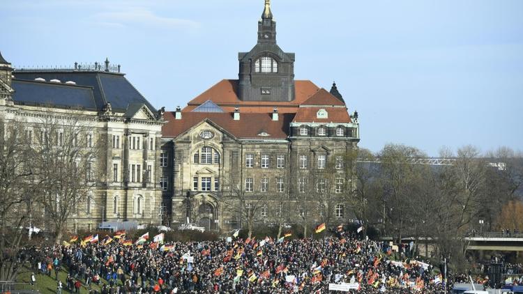 Rassemblement hostile aux migrants à l'initiative du mouvement islamophobe Pegida, le 6 février à Dresden en Allemagne [TOBIAS SCHWARZ                       / AFP]