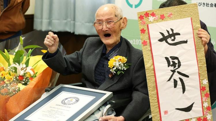 Photo fournie par Jiji Press le 12 février 2020, du Japonais de 112 ans, nouveau doyen de l'humanité désigné par le Guinness des records [JAPAN POOL / JIJI PRESS/AFP]
