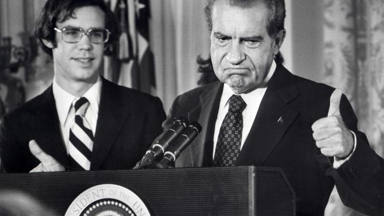 Richard Nixon fait ses adieux à la Maison Blanche le 9 août 1974 [AFP / AFP/Archives]