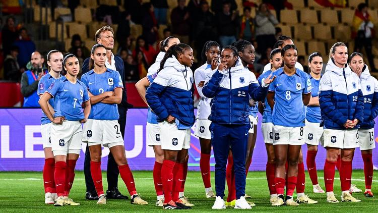Les Bleues se sont inclinées en finale de la Ligue des nations féminine contre l'Espagne.