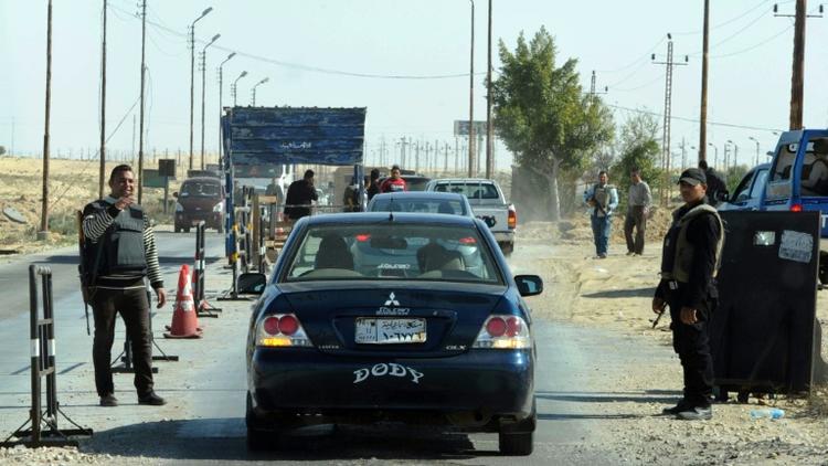 Contrôle de la police égyptienne au nord du Sinaï, le 31 janvier 2015 [STR / AFP/Archives]