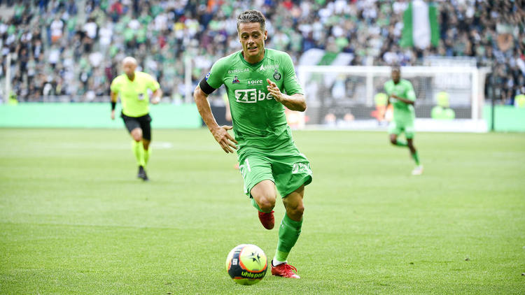 Romain Hamouma et les Verts sont derniers de Ligue 1 avant de recevoir Lyon pour le derby.