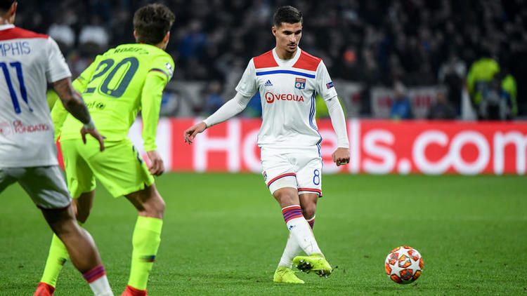 Houssem Aouar et les Lyonnais avaient réssité au FC Barcelone au match aller (0-0).