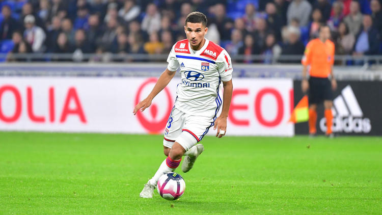 Après avoir battu Manchester City, Houssem Aouar et les Lyonnais ont été accrochés par le Shakhtar Donetsk.