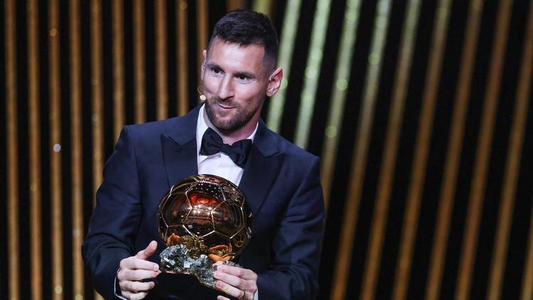 Lionel Messi a remporté son 8e Ballon d'or en octobre dernier.
