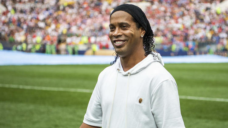 Ronaldinho a été incarcéré pendant près d’un mois.
