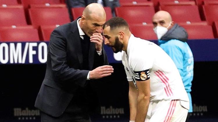 Zinedine Zidane profite de la grande forme de Karim Benzema au Real Madrid.