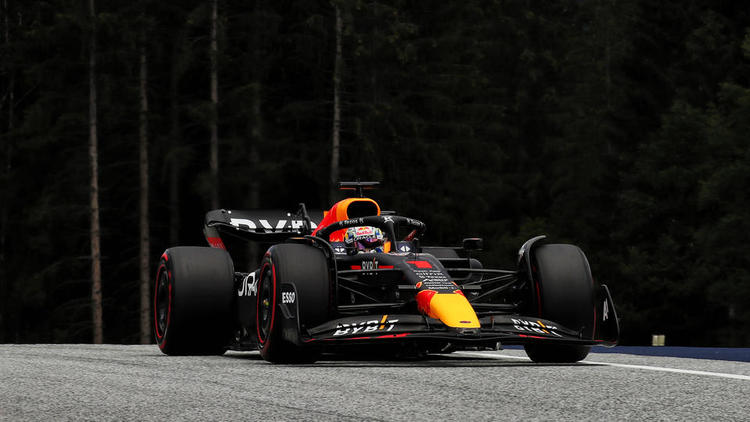 Max Verstappen partira en pole position devant Charles Leclerc.