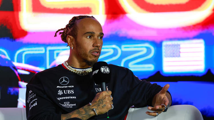 Lewis Hamilton a prolongé jusqu'en 2025 avec Mercedes.