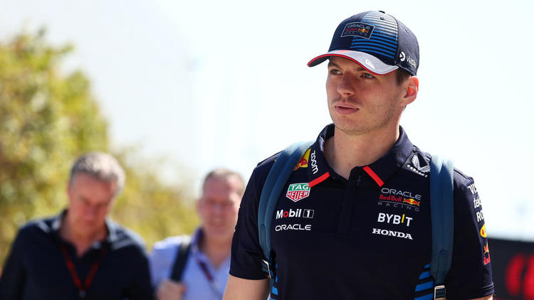Max Verstappen est sous contrat avec Red Bull jusqu’en 2028.