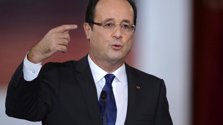 François Hollande a refusé de "blâmer" Gérard Depardieu