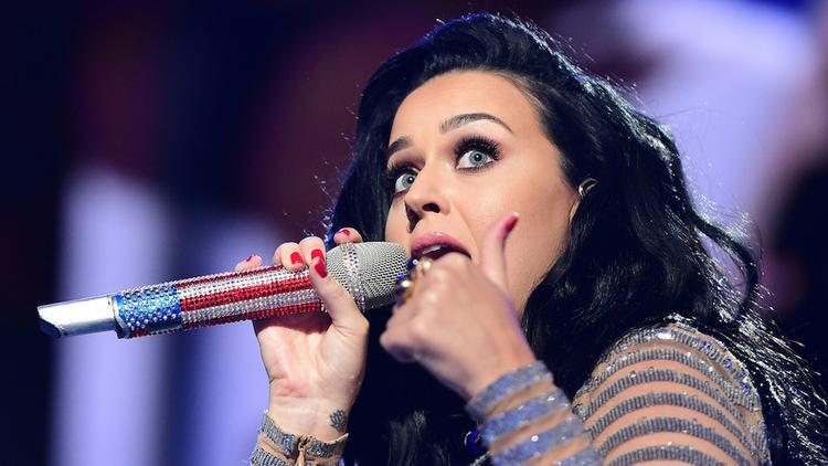 Katy Perry pourrait profiter de la cérémonie pour dévoiler son prochain tube