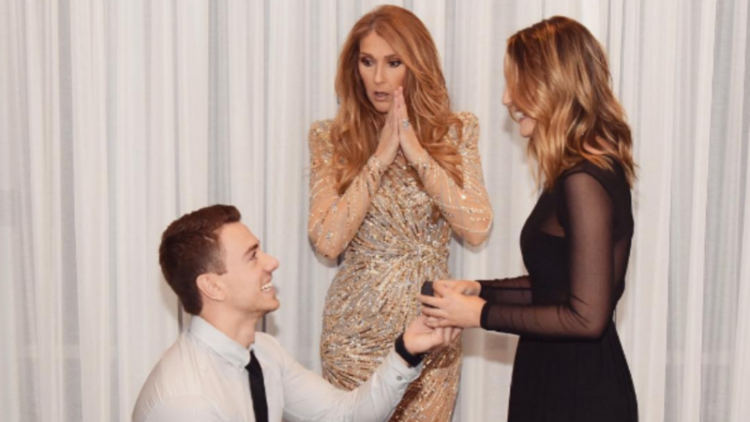 A Las Vegas, Nick a surpris tout le monde, en faisant sa demande en mariage devant Céline Dion.