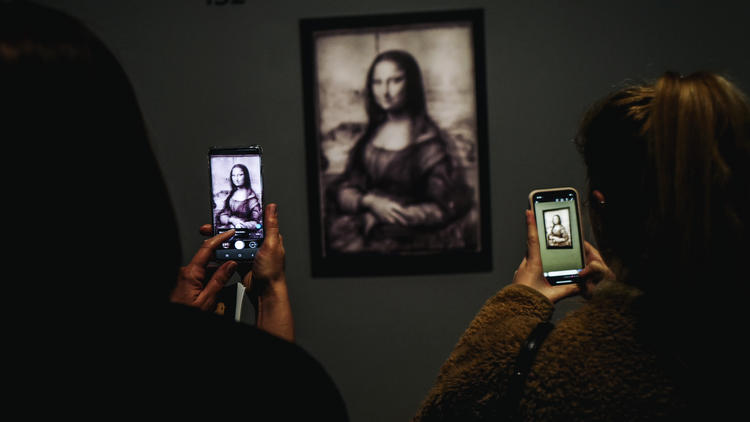 L'exposition consacrée à Léonard de Vinci au musée du Louvre offrait l'occasion d'admirer dix tableaux du maître de la Renaissance (onze en comptant la Joconde). 