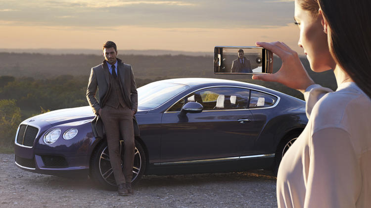 Le smartphone signé Vertu pour Bentley est l'un des plus chers au monde, montant de la facture : 12 500 euros.