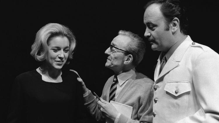 L'actrice Marie Dubois avec Gerard Lebreton et Raymond Pellegrin en 1969. 