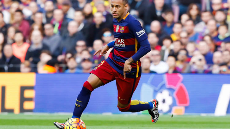 Neymar aurait donné son accord pour prolonger avec le FC Barcelone jusqu'en 2021.