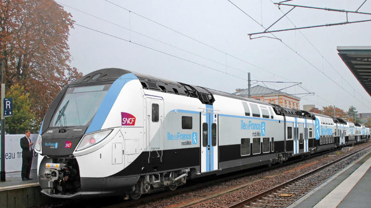 Ce nouveau train, modèle de Francilien à deux étages, sera effectif dès dimanche sur la ligne R.
