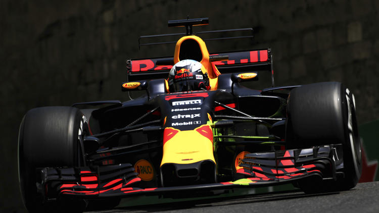 L'Australien Daniel Ricciardo a remporté la cinquième course de sa carrière.