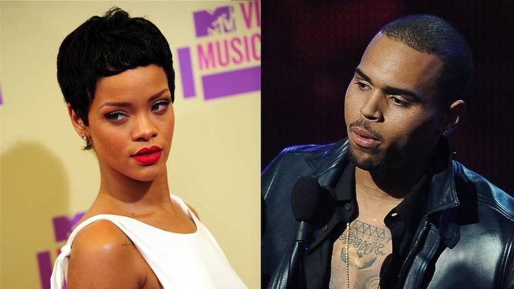 Rihanna et Chris Brown.