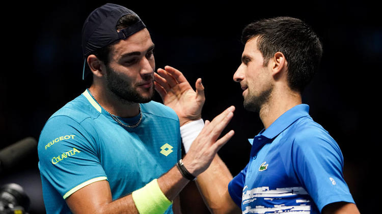 Novak Djokovic et Matteo Berrettini s’affrontent en finale de Wimbledon.