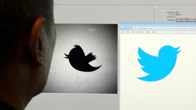 Twitter, avec ses plus de 7 millions d'utilisateurs français, est au coeur de la polémique
