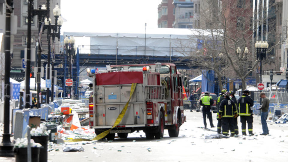 Au moins trois personnes, dont un garçon de huit ans selon le Boston Globe, sont mortes et 141 autres ont été blessées dont 17 grièvement, lundi dans des explosions à Boston. [Darren McCollester/Getty Images/AFP ]