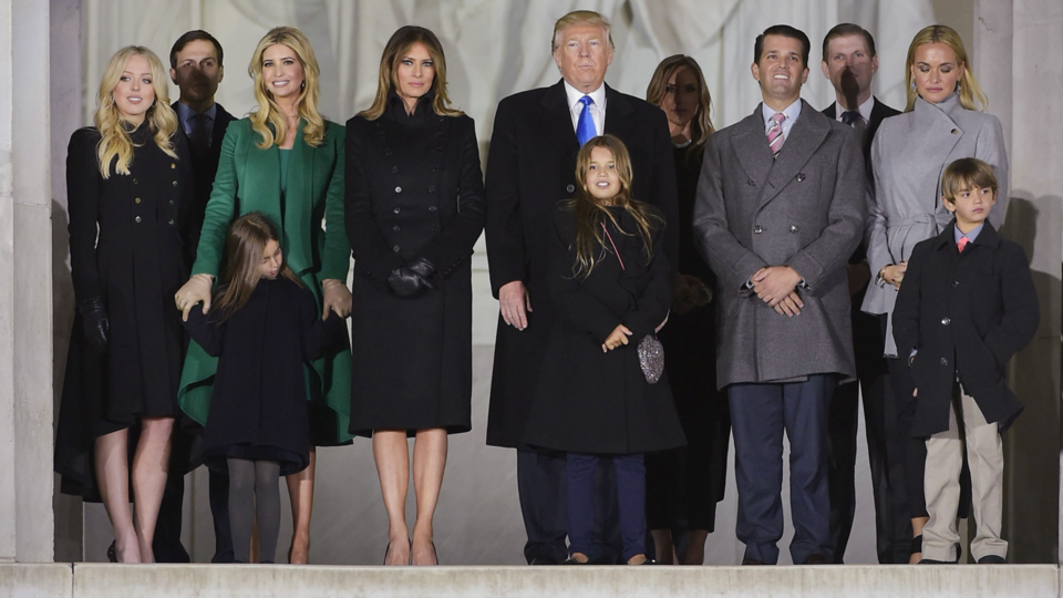 Donald Trump s'est toujours beaucoup appuyé sur sa famille pour mener ses affaires. Cela n'est pas différent depuis qu'il est arrivé à la Maison Blanche en 2016