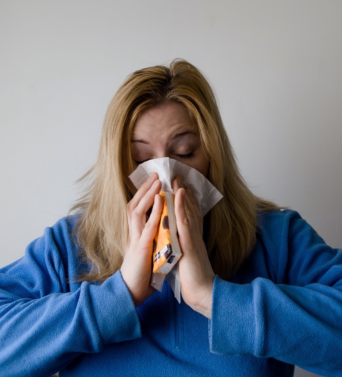 Science : on sait désormais pourquoi on tombe malade quand on a froid 